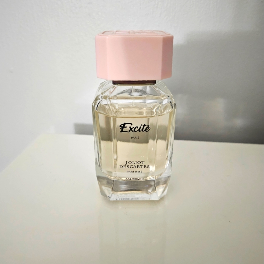 Excite Joliot Descartes Perfume